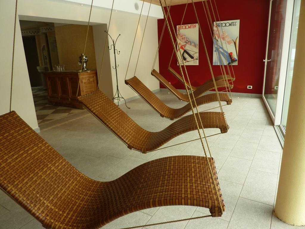 Nature Wellness Hotel Renato Виго ди Фаса Екстериор снимка