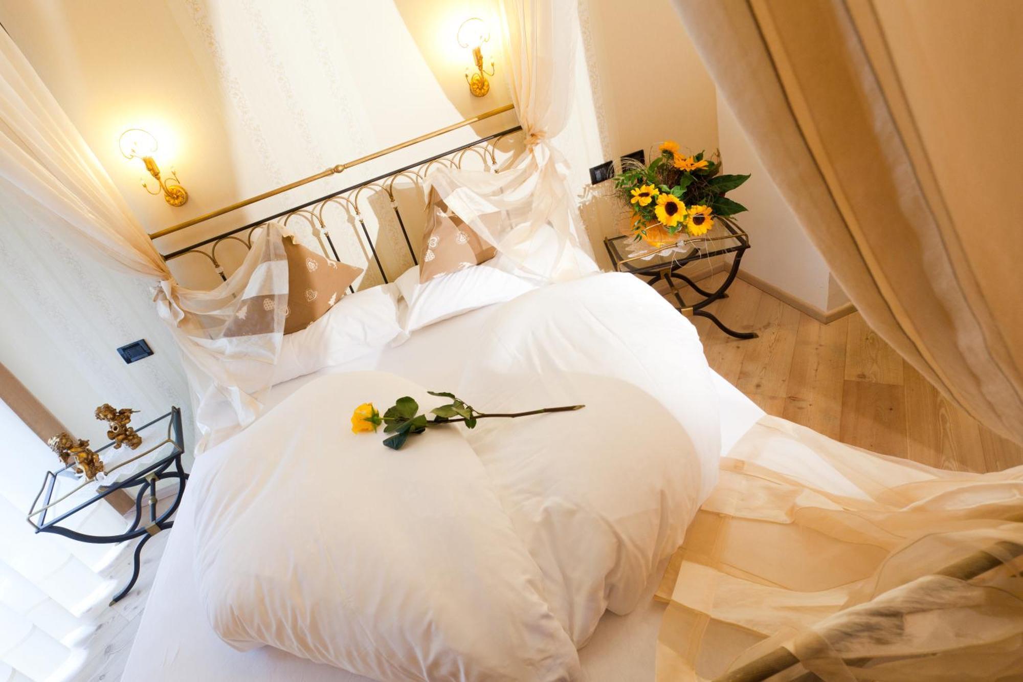 Nature Wellness Hotel Renato Виго ди Фаса Екстериор снимка