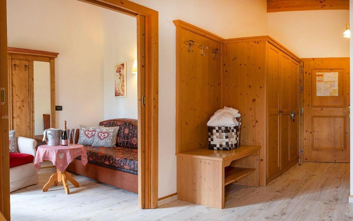 Nature Wellness Hotel Renato Виго ди Фаса Екстериор снимка